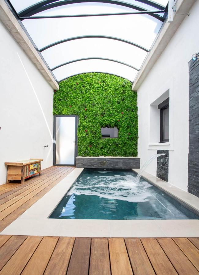 Villa Palma & Spa Л'Иль-сюр-ла-Сорг Экстерьер фото